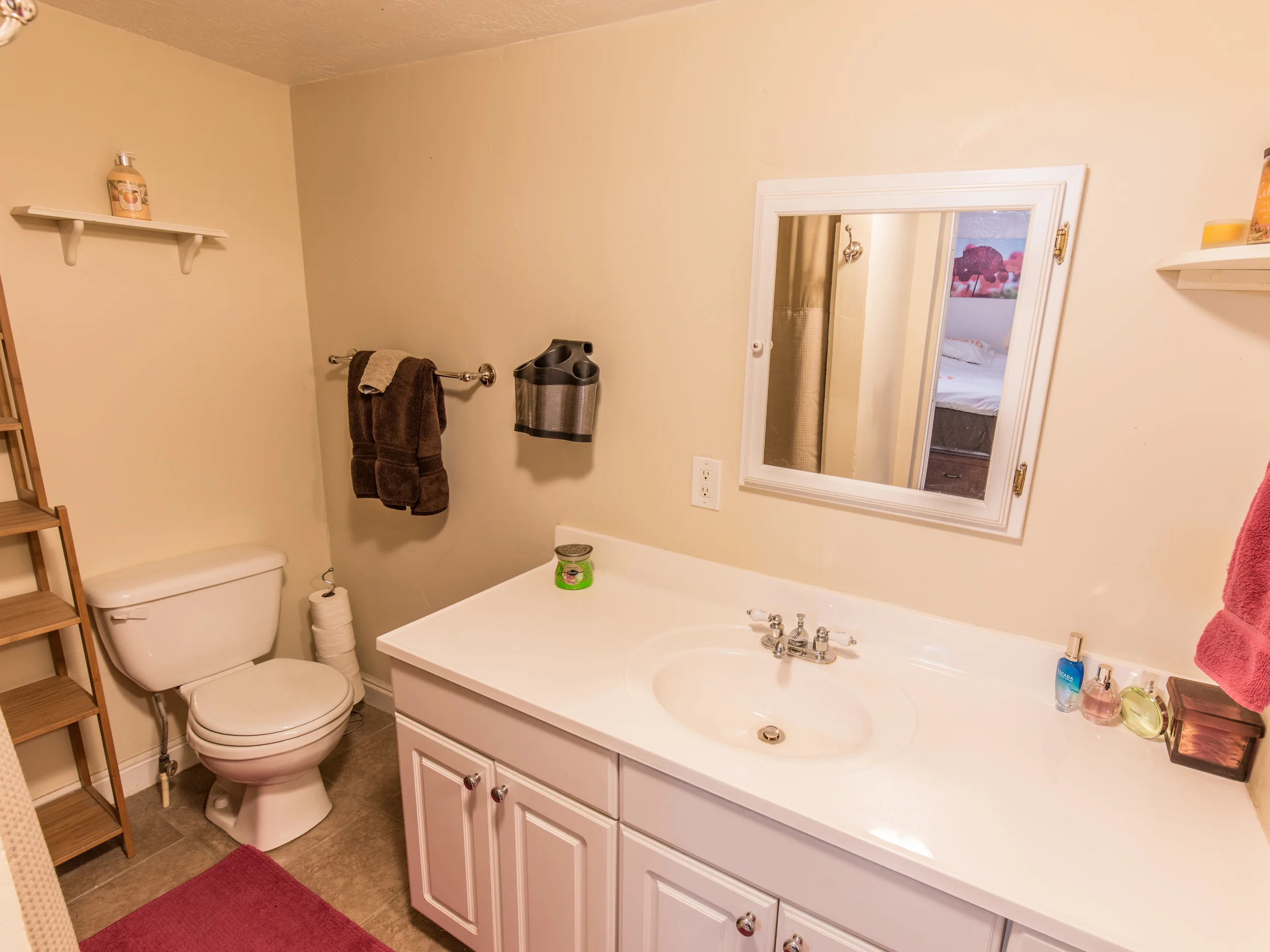 K61C0685-HDR.jpg