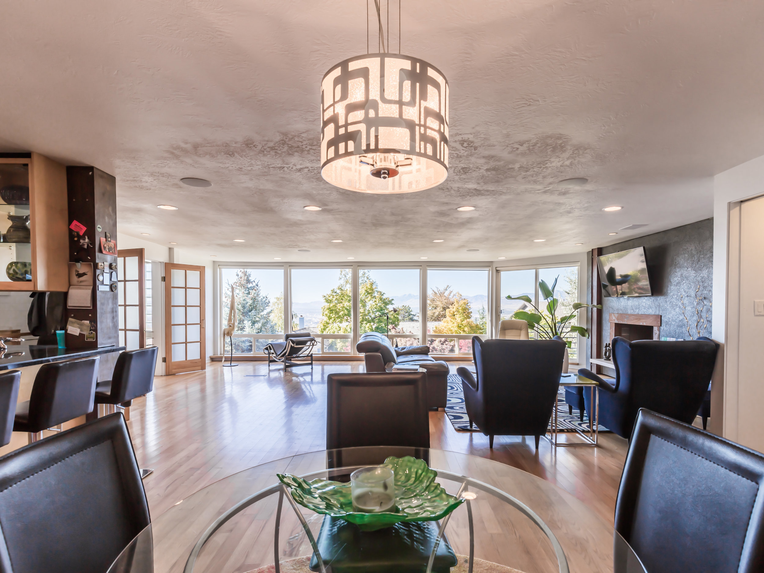 K61C6222-HDR.jpg