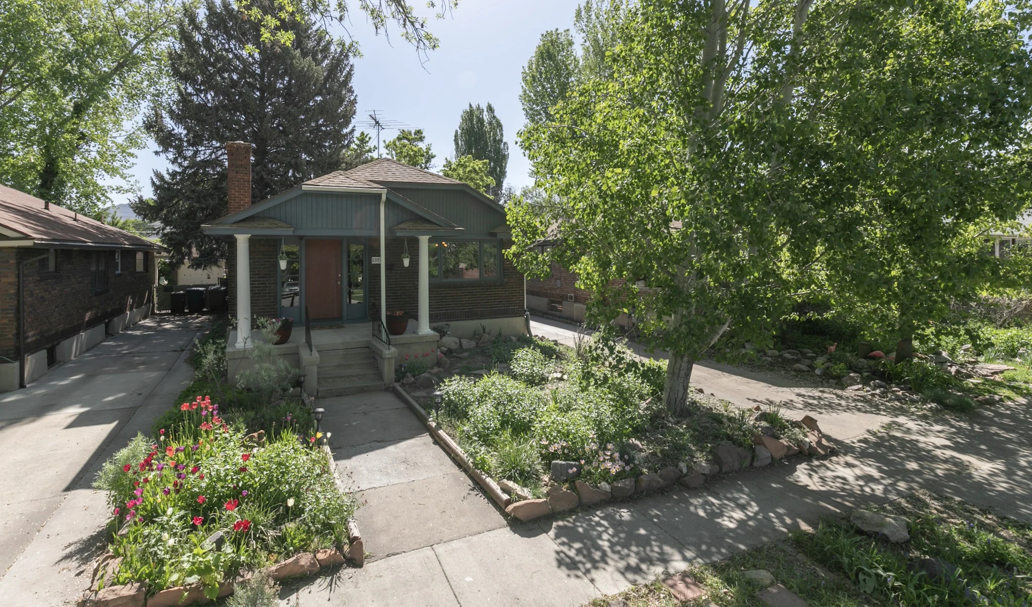 front exterior2.JPG
