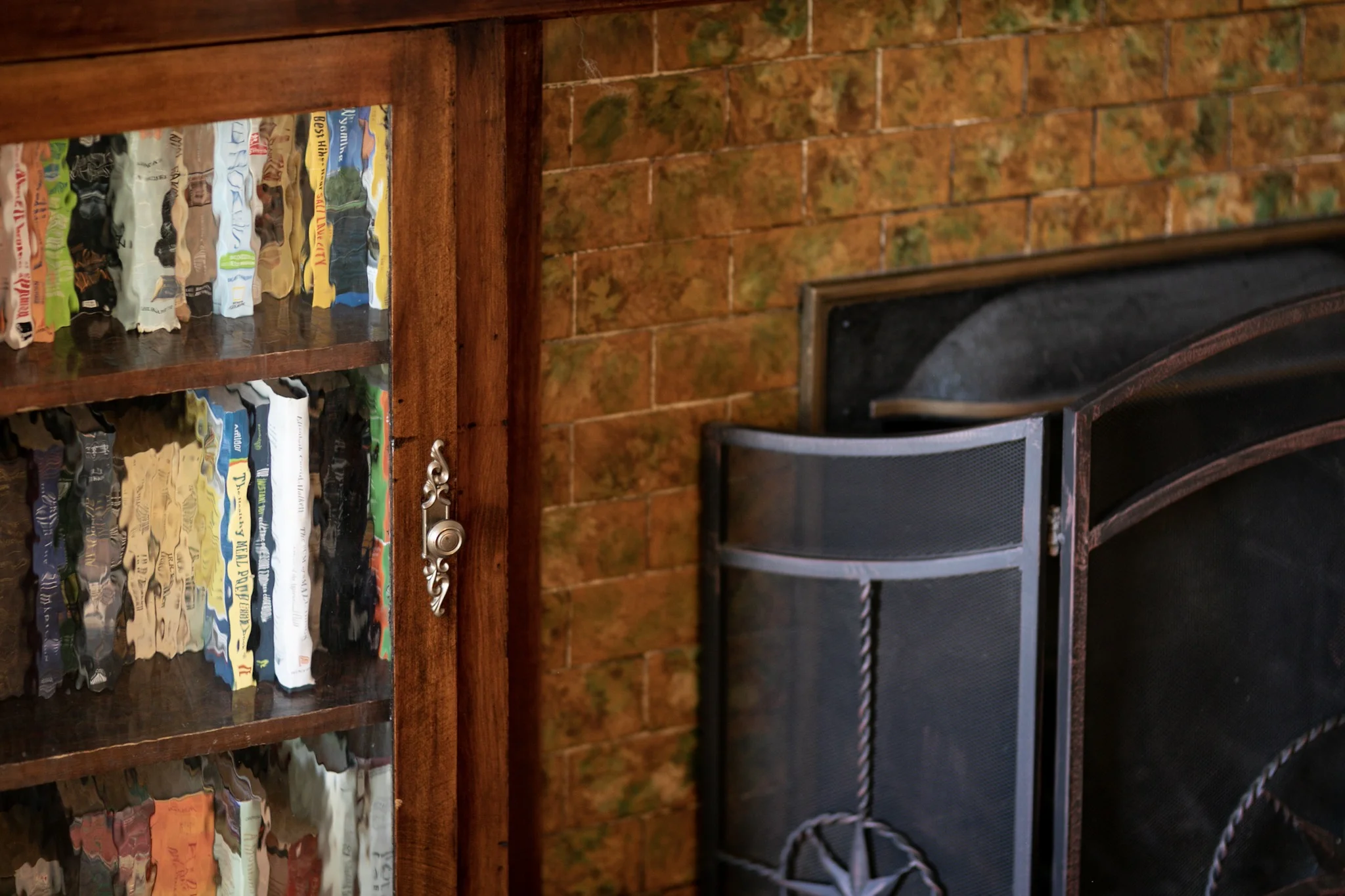 fireplace detail.JPG