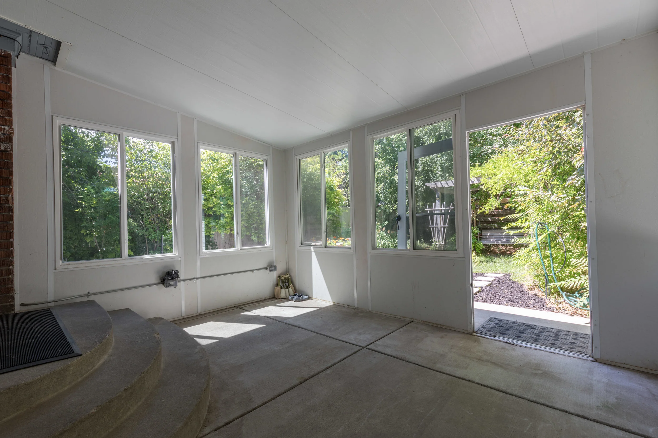 26 sunroom.jpg