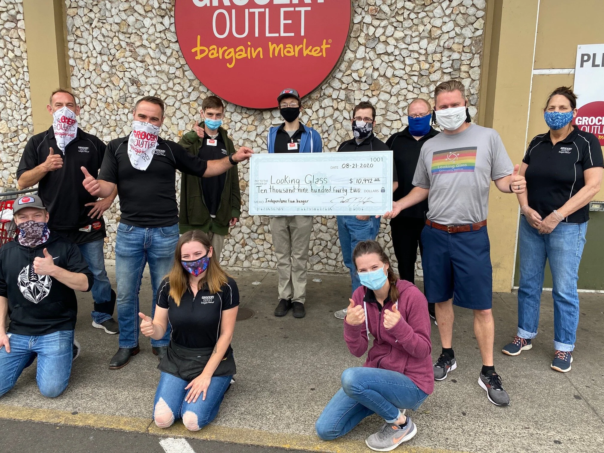 Grocery Outlet and Patrons Raise $11,000 for Looking Glass 