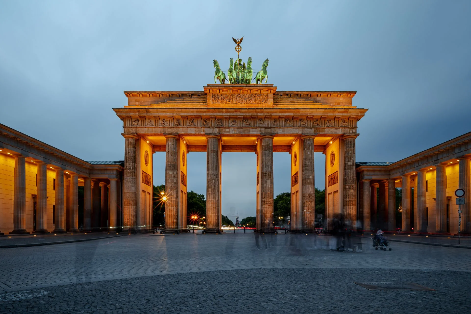  Primera academia de fotografia de habla hispana en la Florida 