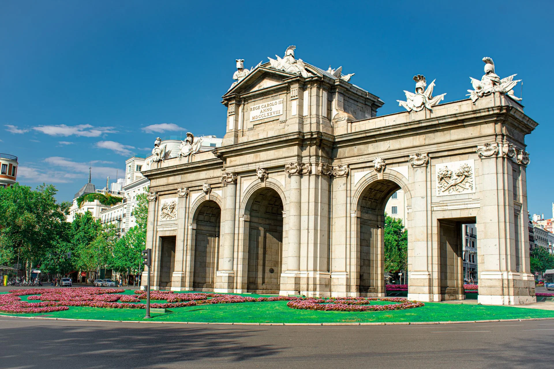  Primera academia de fotografia de habla hispana en la Florida 