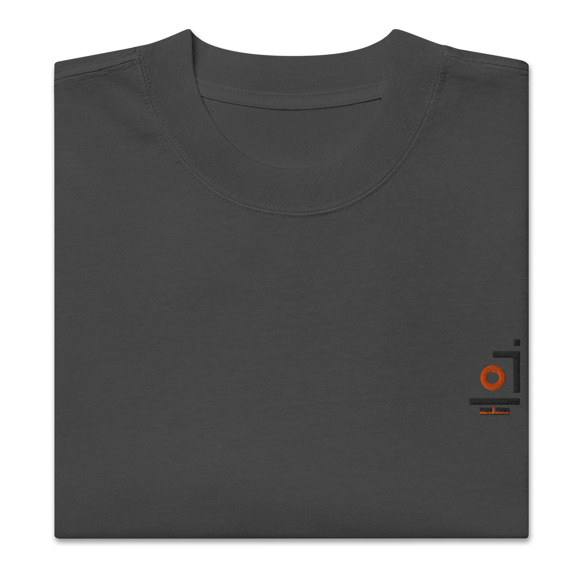 oversized-faded-t-shirt-faded-black-front-680f7a4dec749.jpg