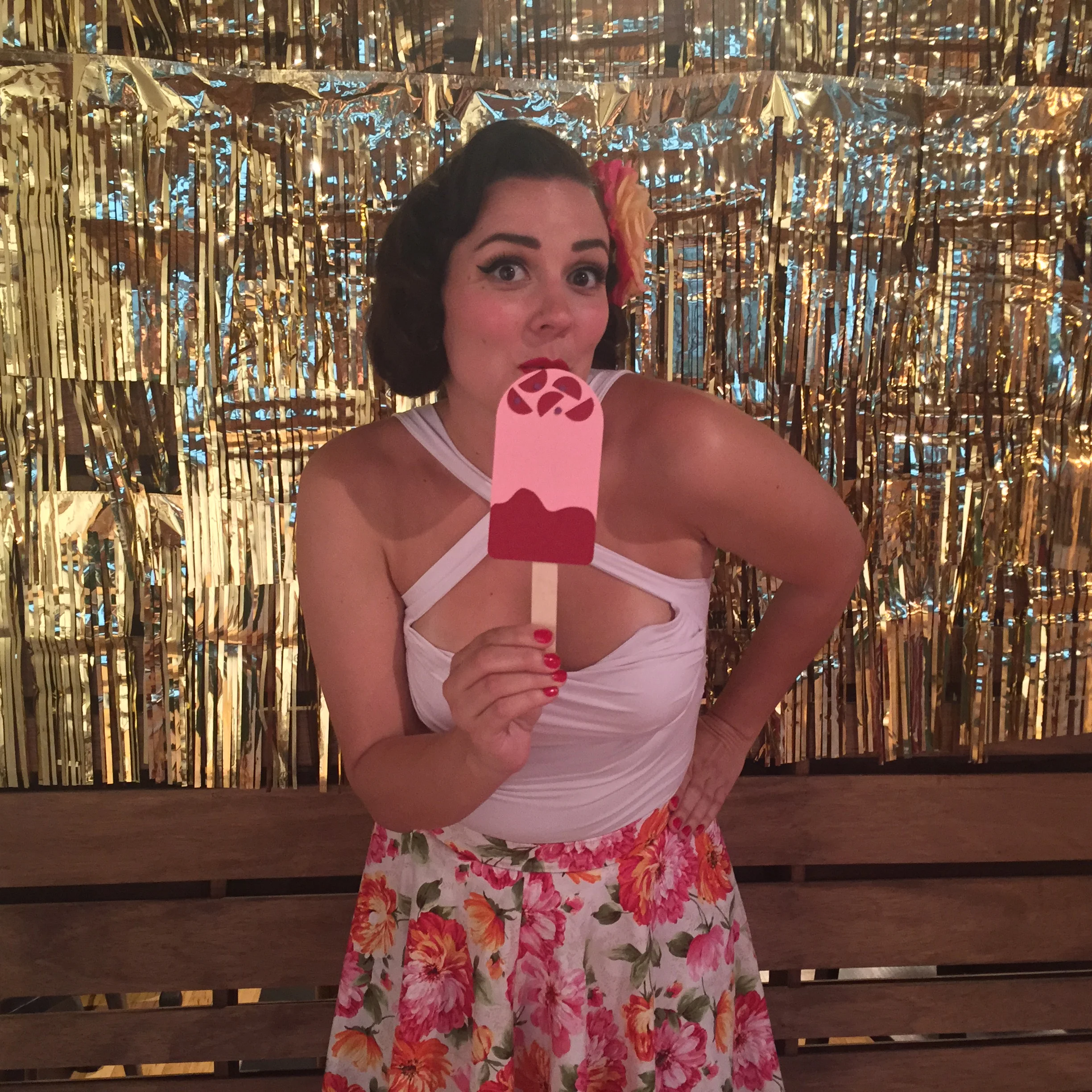 Mmmmmm, posh pops!