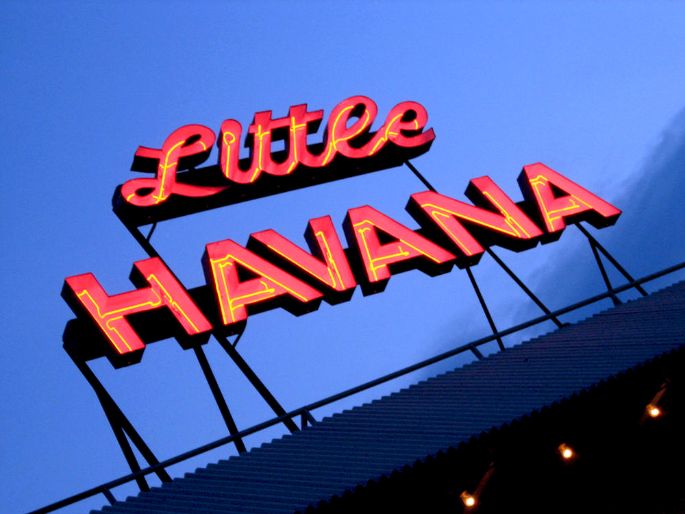 Ebco-Havana-Sign-Neon.jpg
