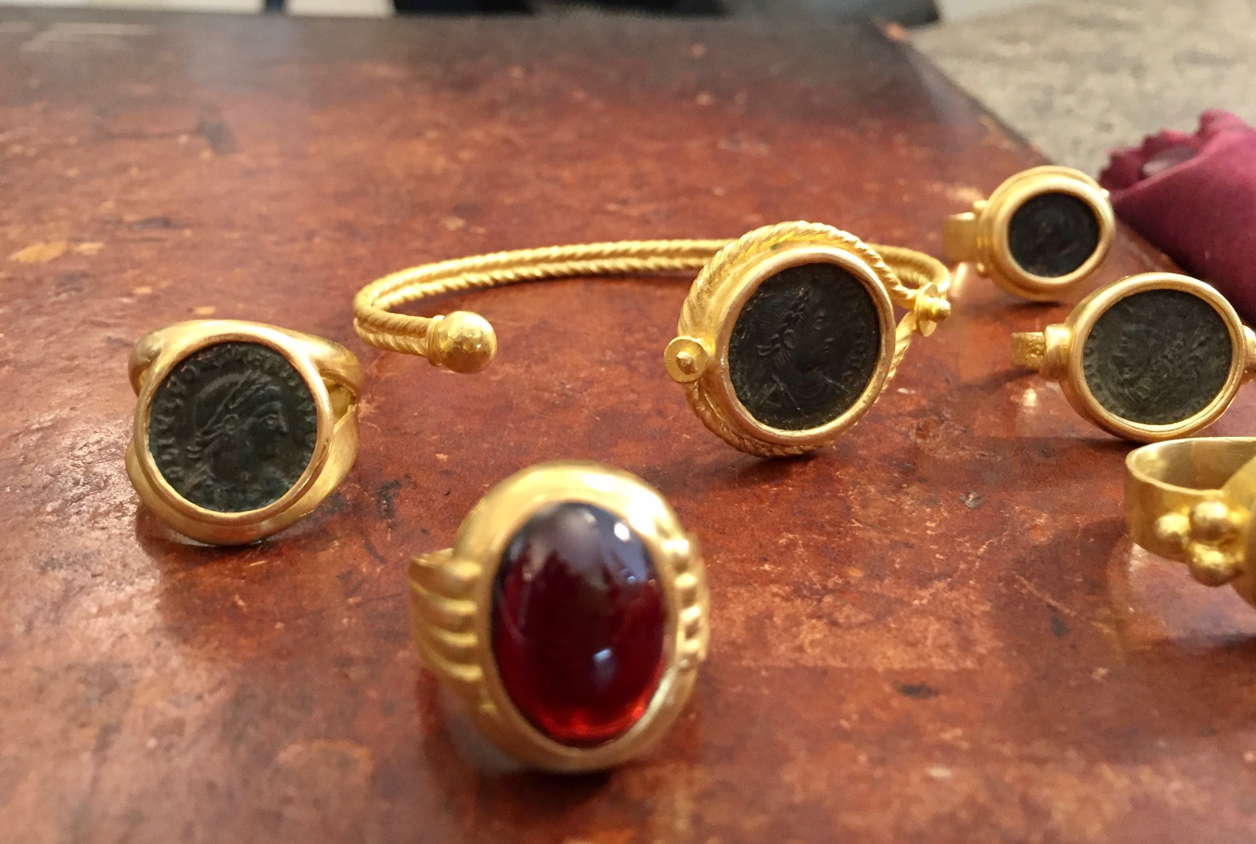 Roman Jewelry In Rome Amy Azzarito - Jewelry In Rome Roman Jewelry In Rome Amy Azzarito - Jewelry In Rome