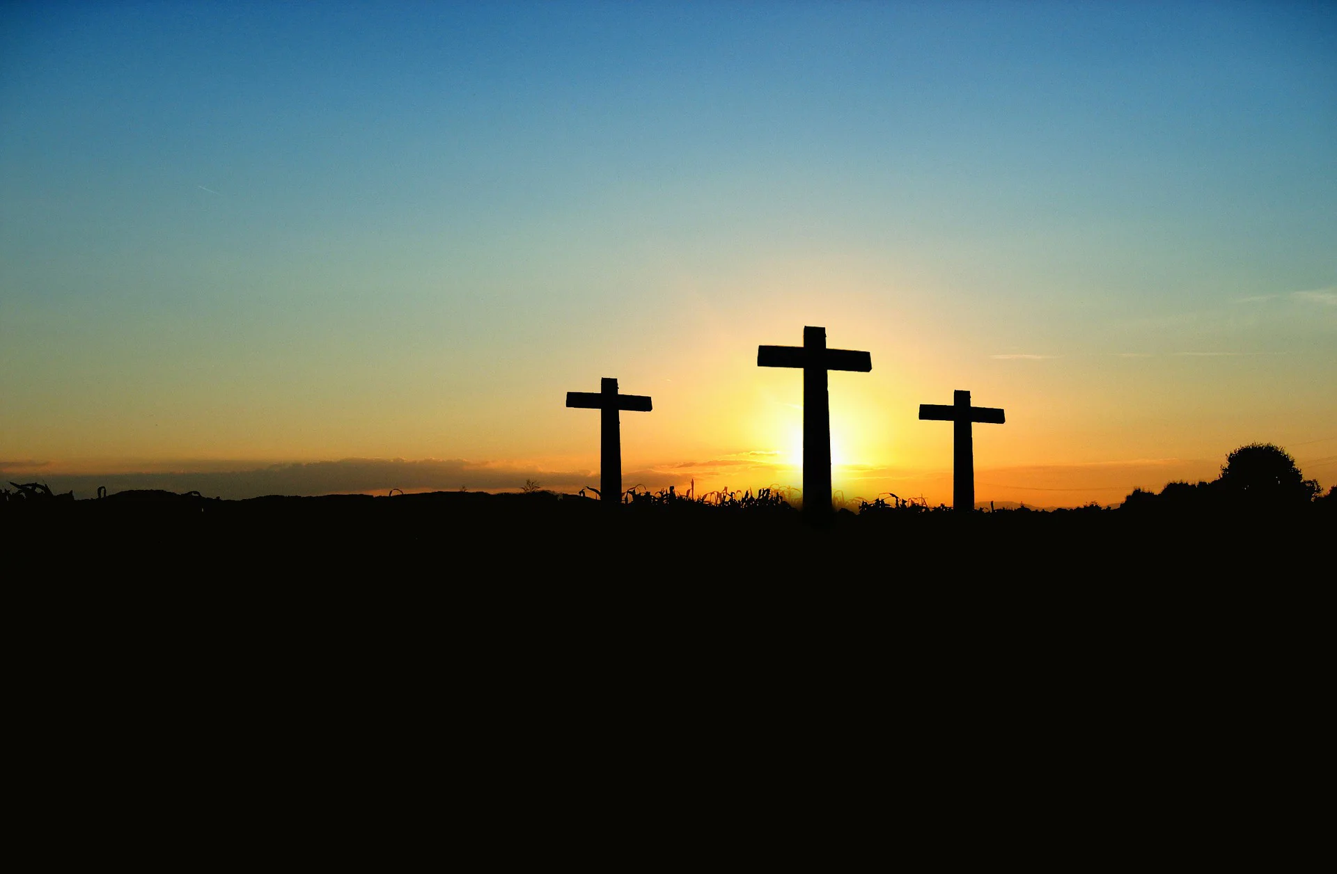 cross-66700_1920.jpg