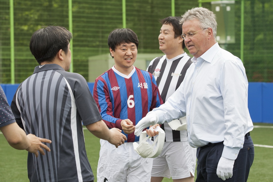 hdk_381_resize.jpg