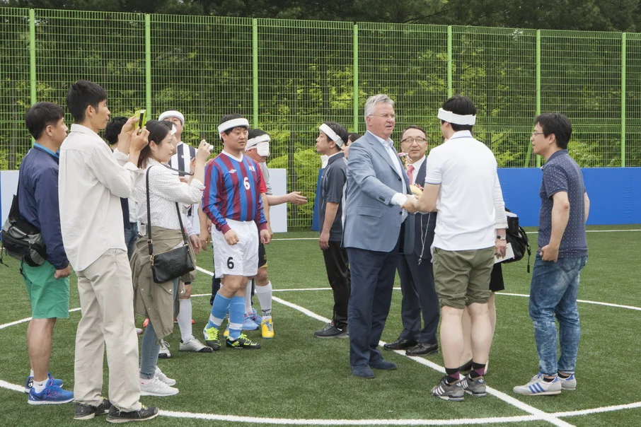 hdk_109_resize.jpg
