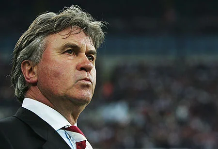 Ex-S. Korea football coach Hiddink to visit N. Korea