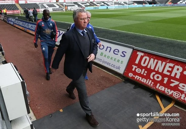 히딩크, 시즌 종료 요청 "생명 앞에 돈은 중요치 않다"