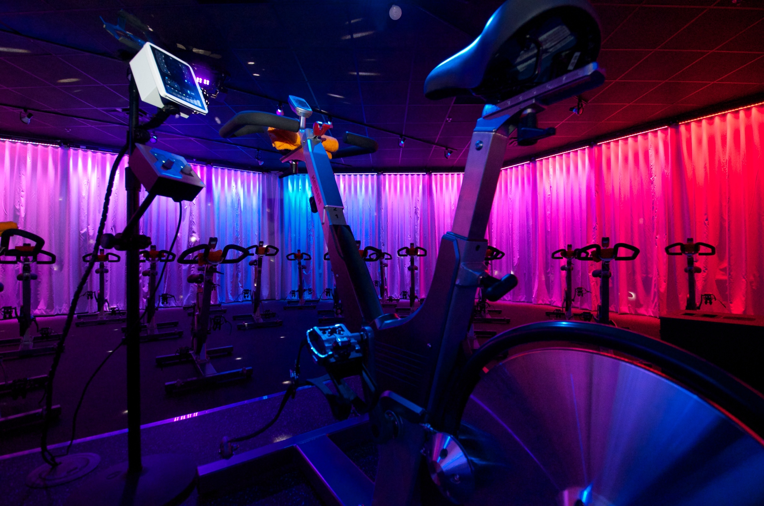 Surge Cycling Review, Minneapolis, Fitness Studio Review, Cycling, Spinning