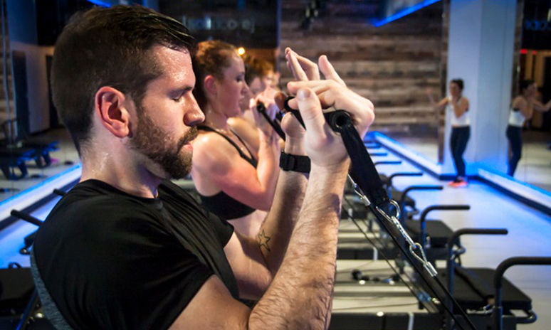 solidcore, fitness studio, minneapolis, barre extreme, isometric, resistance training, workout, exercise, fitness, 