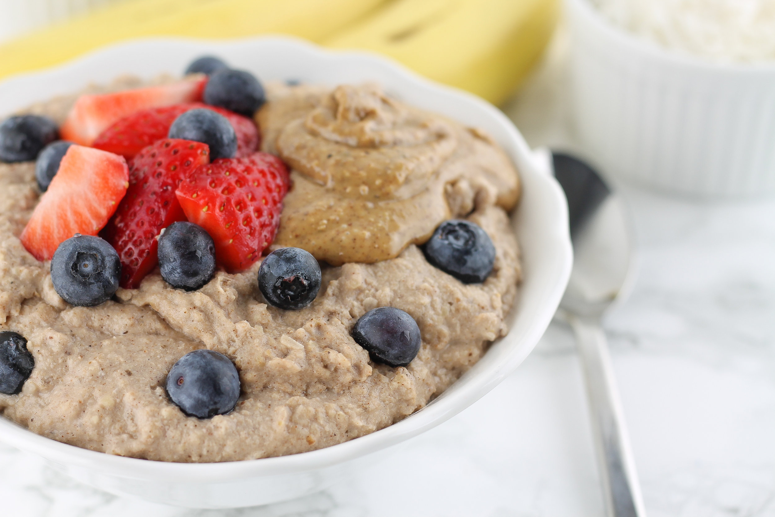 paleo porridge, simple, clean ingredients, healthy eating, healthy recipes, homemade, delicious, primal, whole30