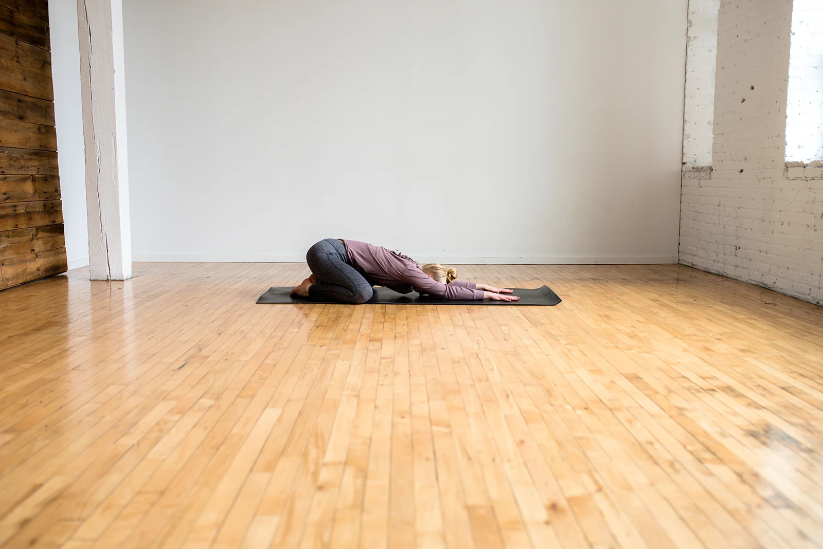 Child’s Pose, Beginner Yoga, Bedtime Yoga Routine, Define Fettle