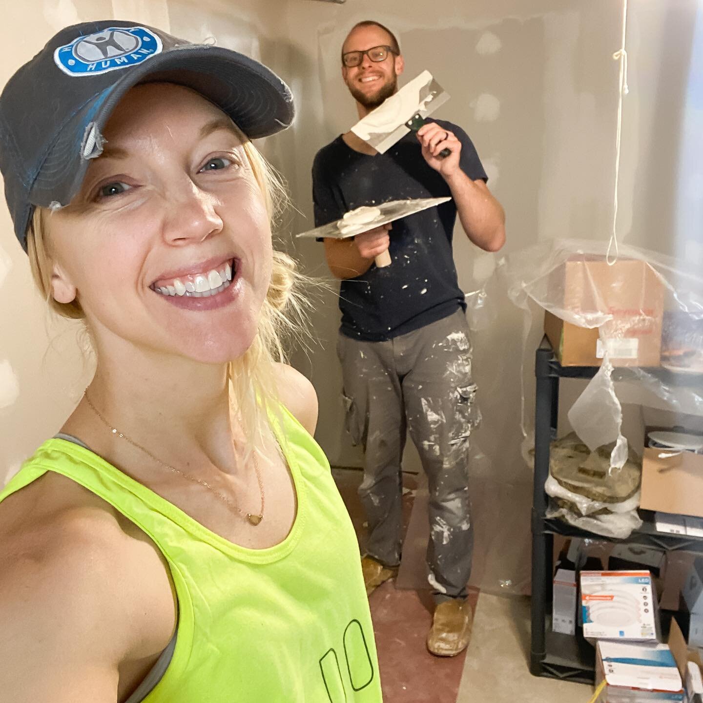Slacking on the workouts &amp; recipes because I&rsquo;ve been busy mastering my mudding s k i l l s, working and sleeping and that&rsquo;s about it. We&rsquo;re SO close with this drywall, the painting has started and floors arrive next weekend so w