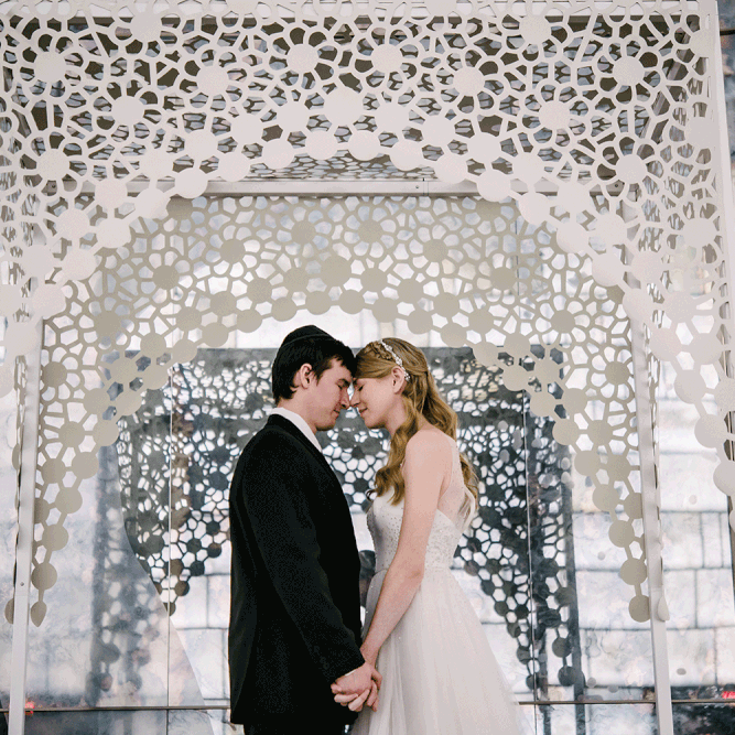 MODERN LACE