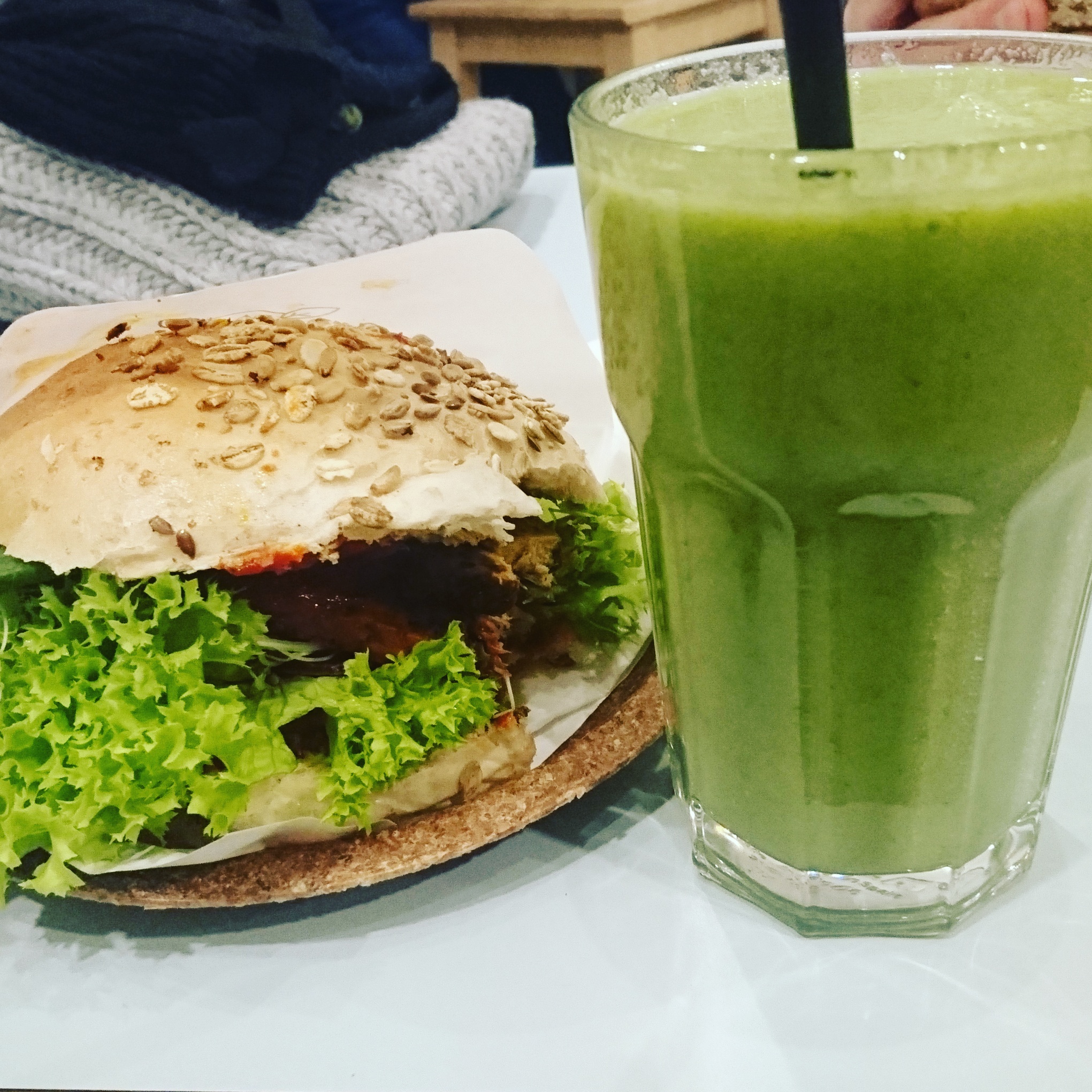 Vegaaniburgeri ei päässyt jatkoon maaliskuun Varsovan reissulla, mutta olipa kokemus