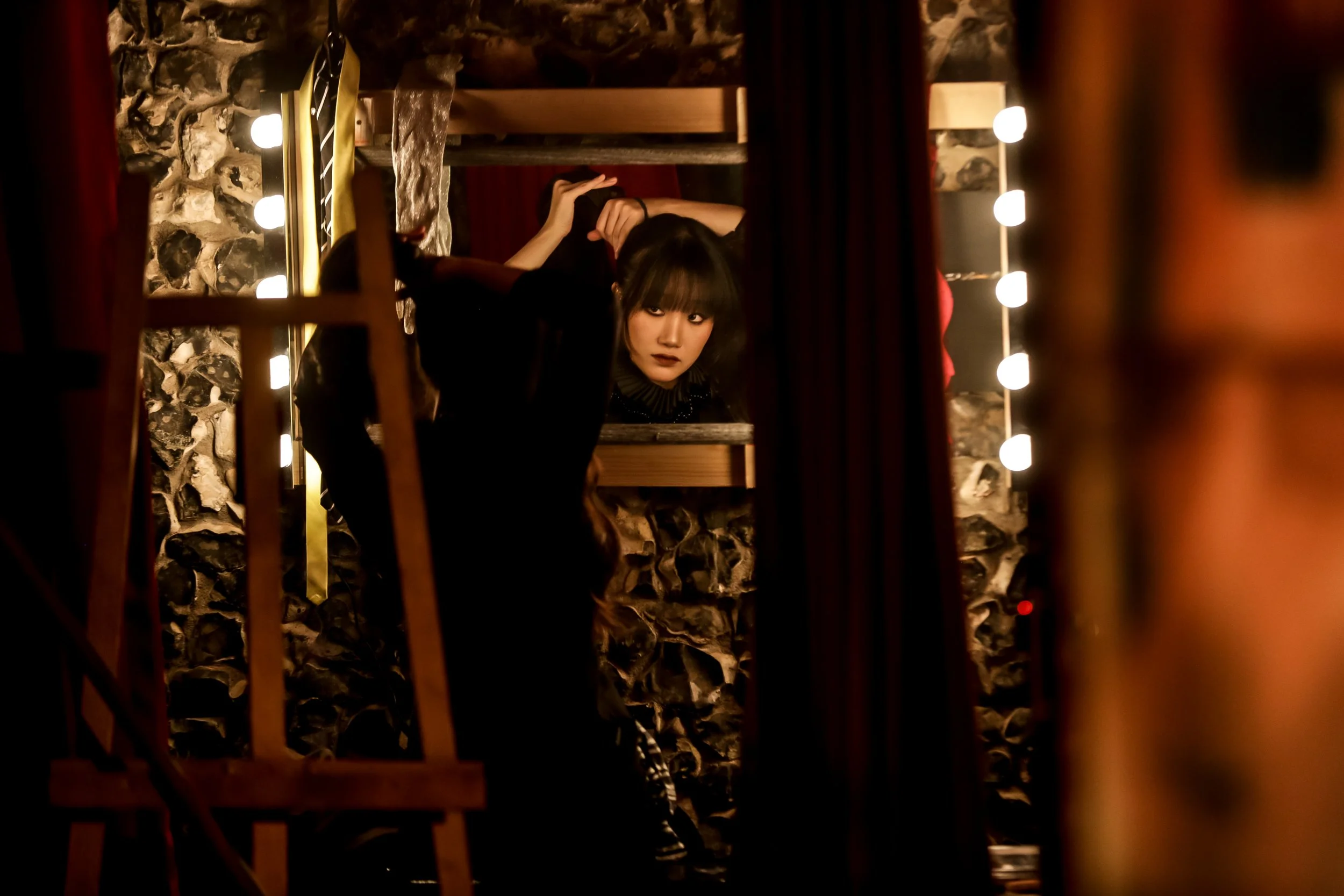 4.5 lulu shiwei backstage.JPG