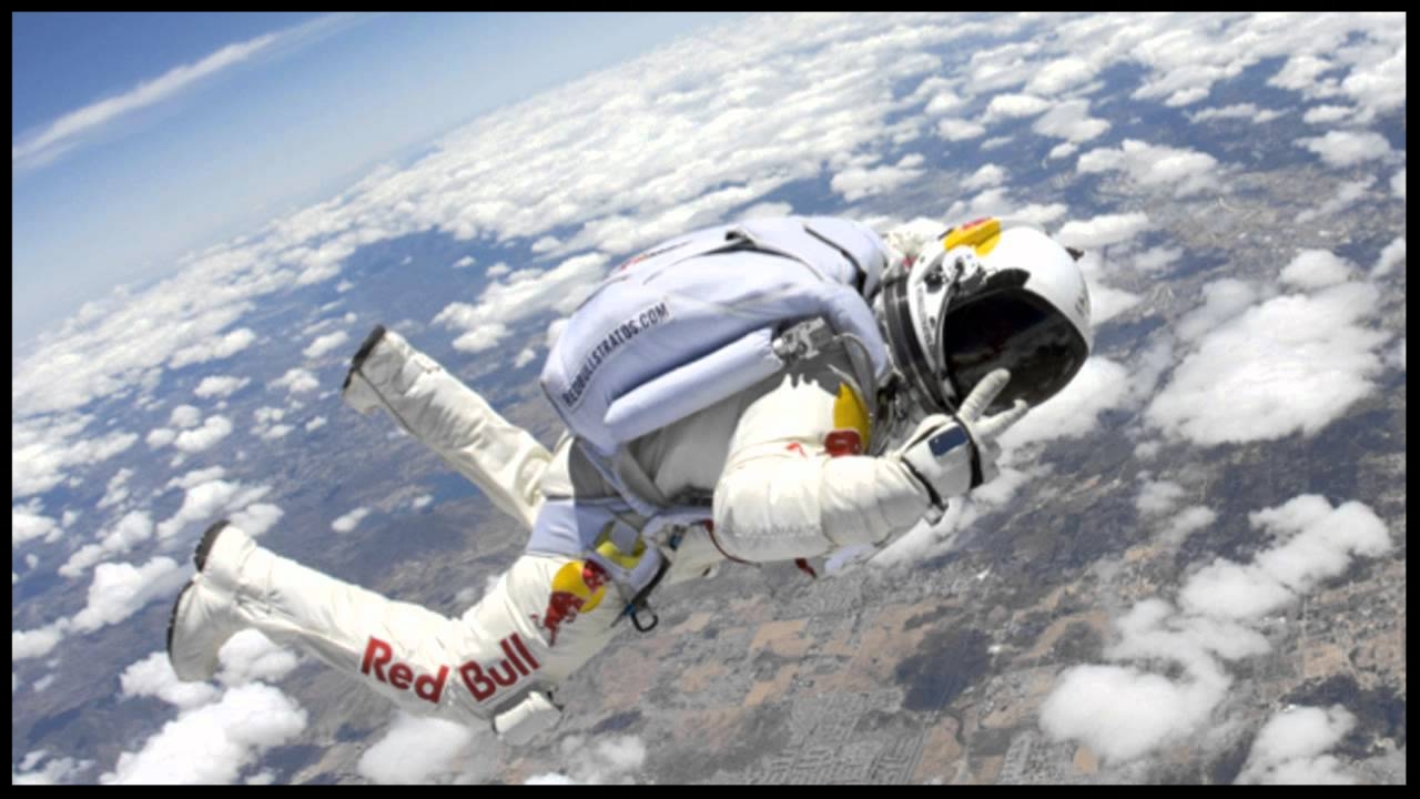 Felix Baumgartner broke the speed of sound, reaching an estimated speed of 1,342.8 km/h jumping from the stratosphere.
