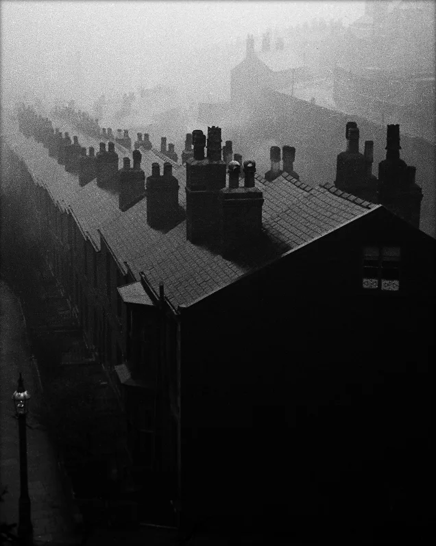 23-Misty_evening_in_Sheffield__1930s.jpg