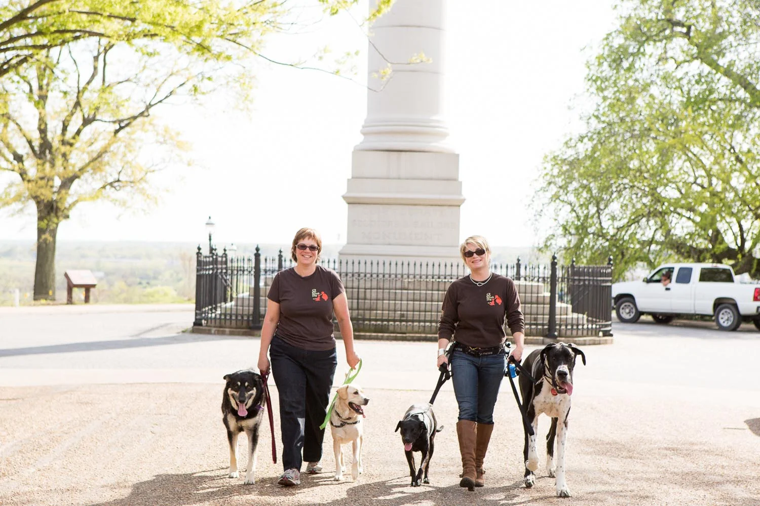 0077_0090_2speakdog_0157.jpg