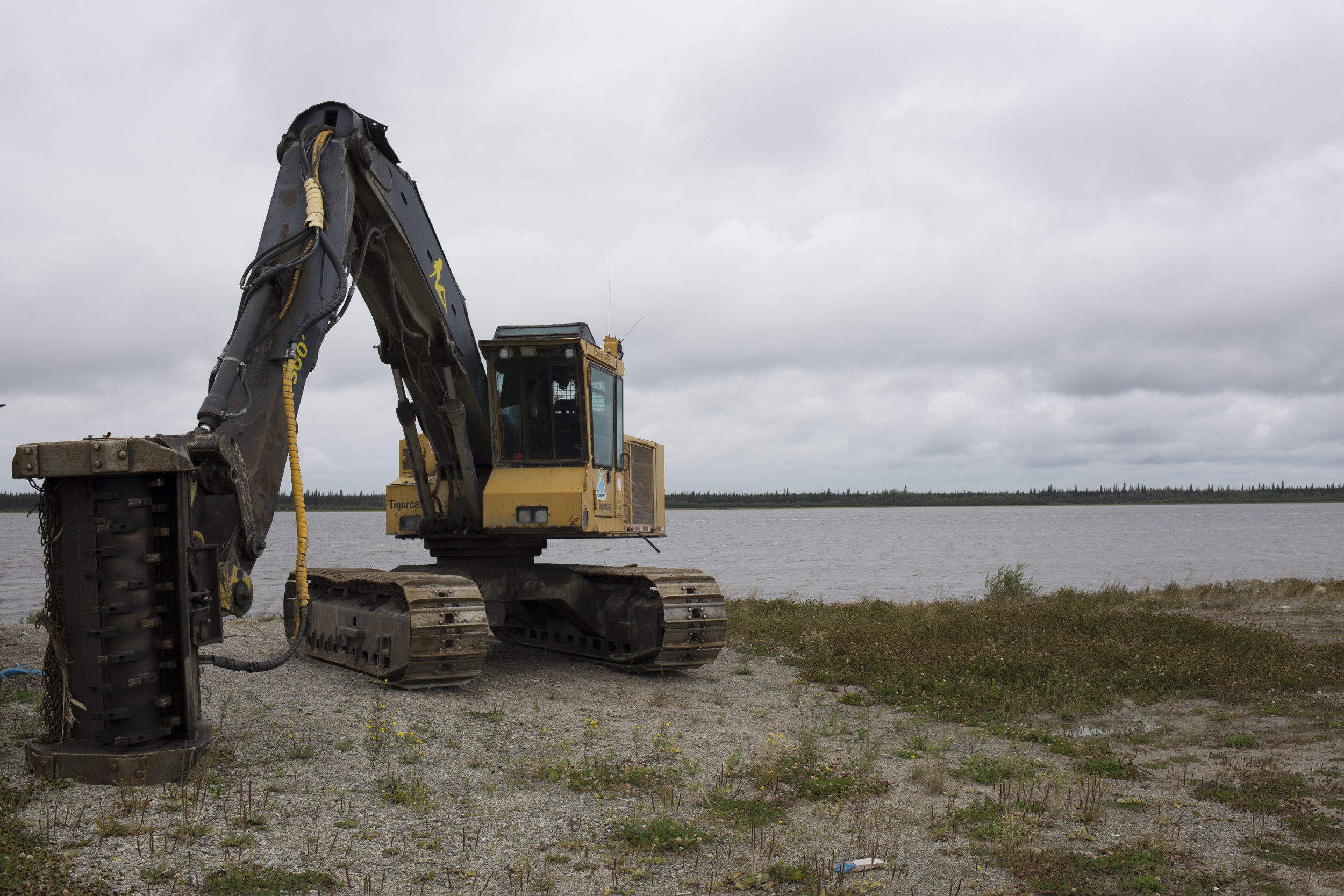  A bulldozer by the river in Eastmain 