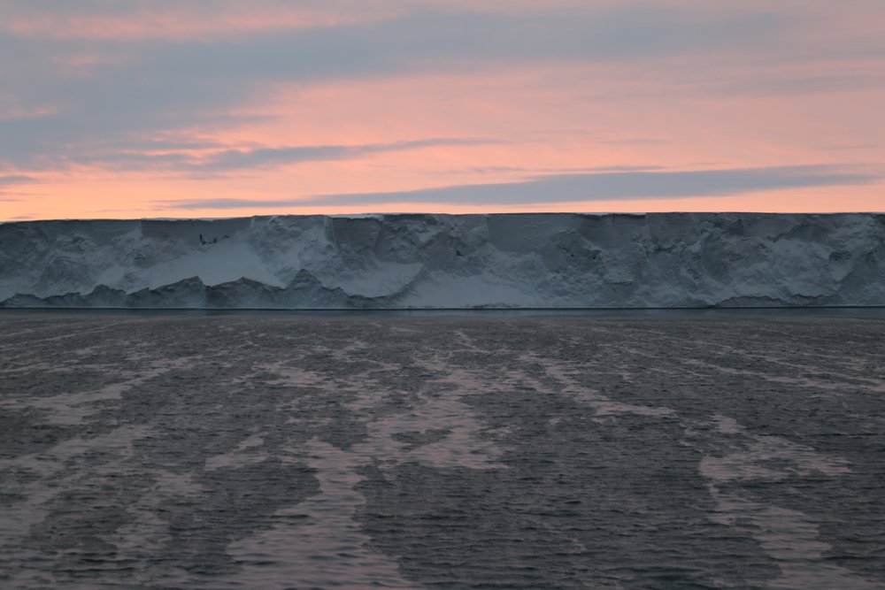  Thwaites Glacier in West Antarctica. Credit: Elizabeth Rush. 