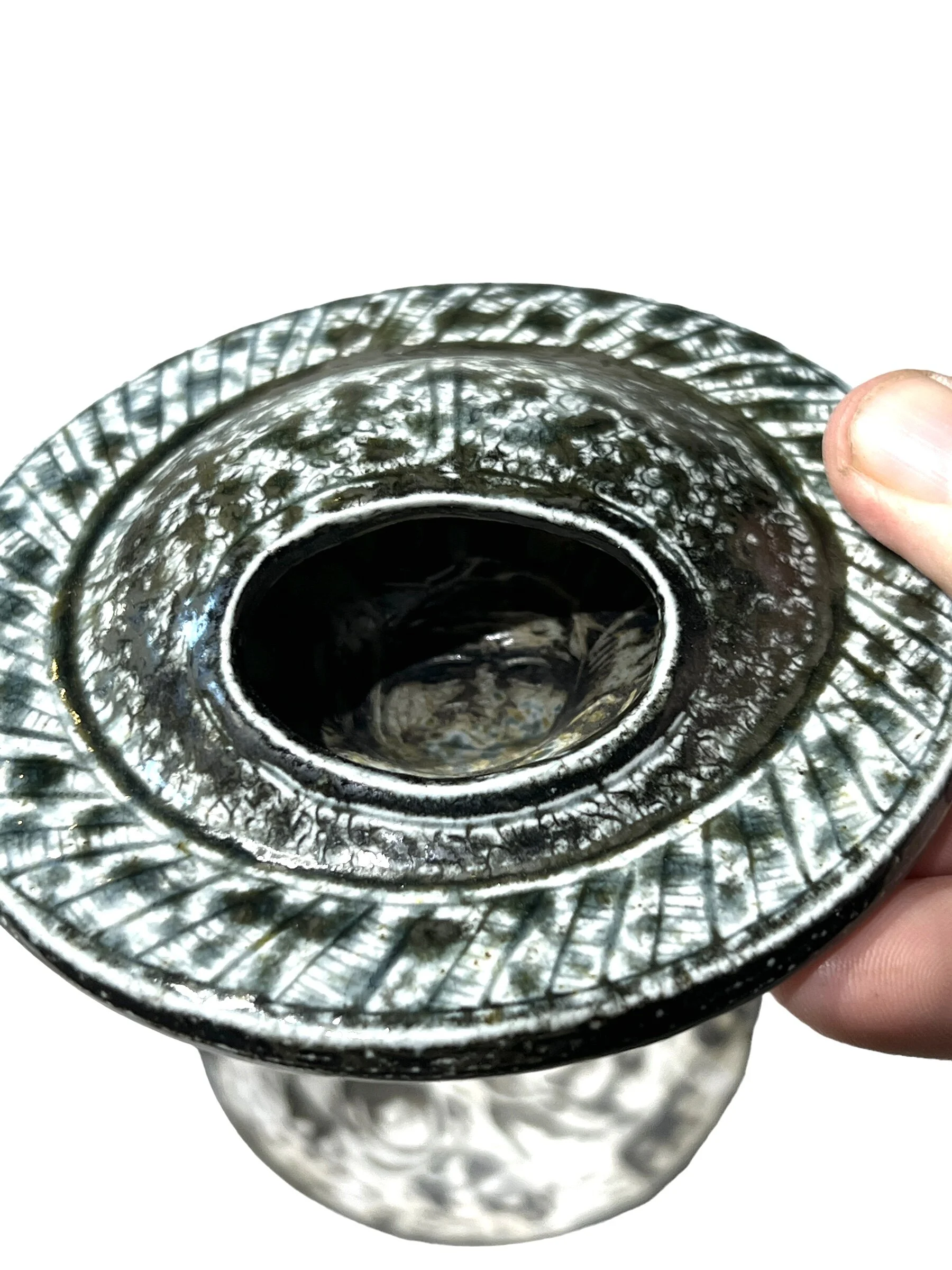 D8DE6FB4-0495-46B5-B805-A124DDFFDB03