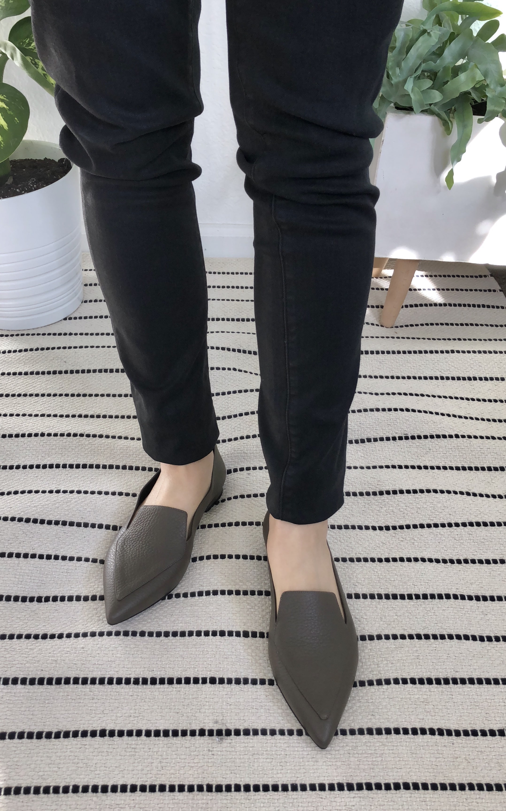 everlane boss mules