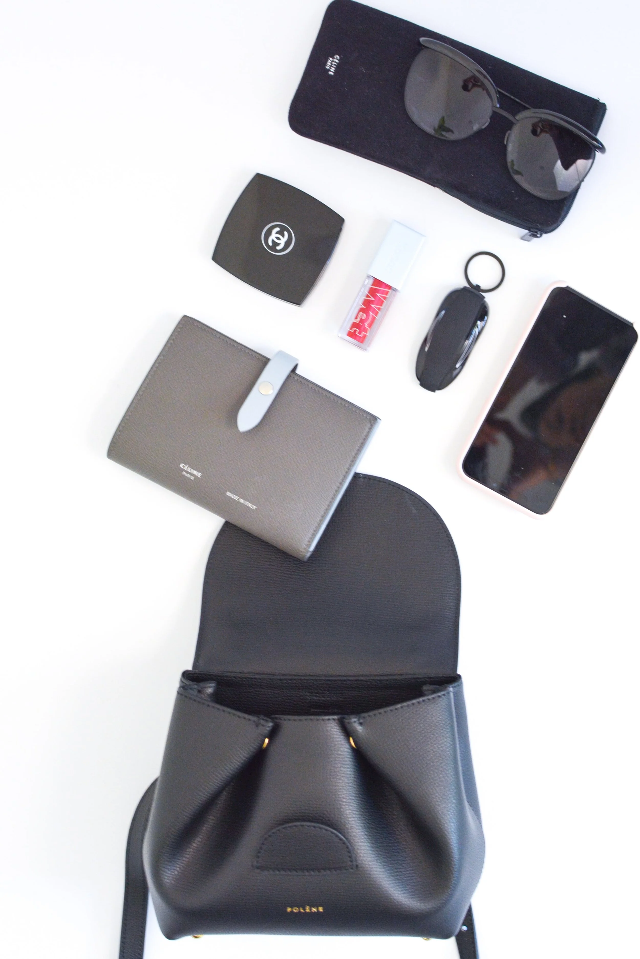 july luggage reviews