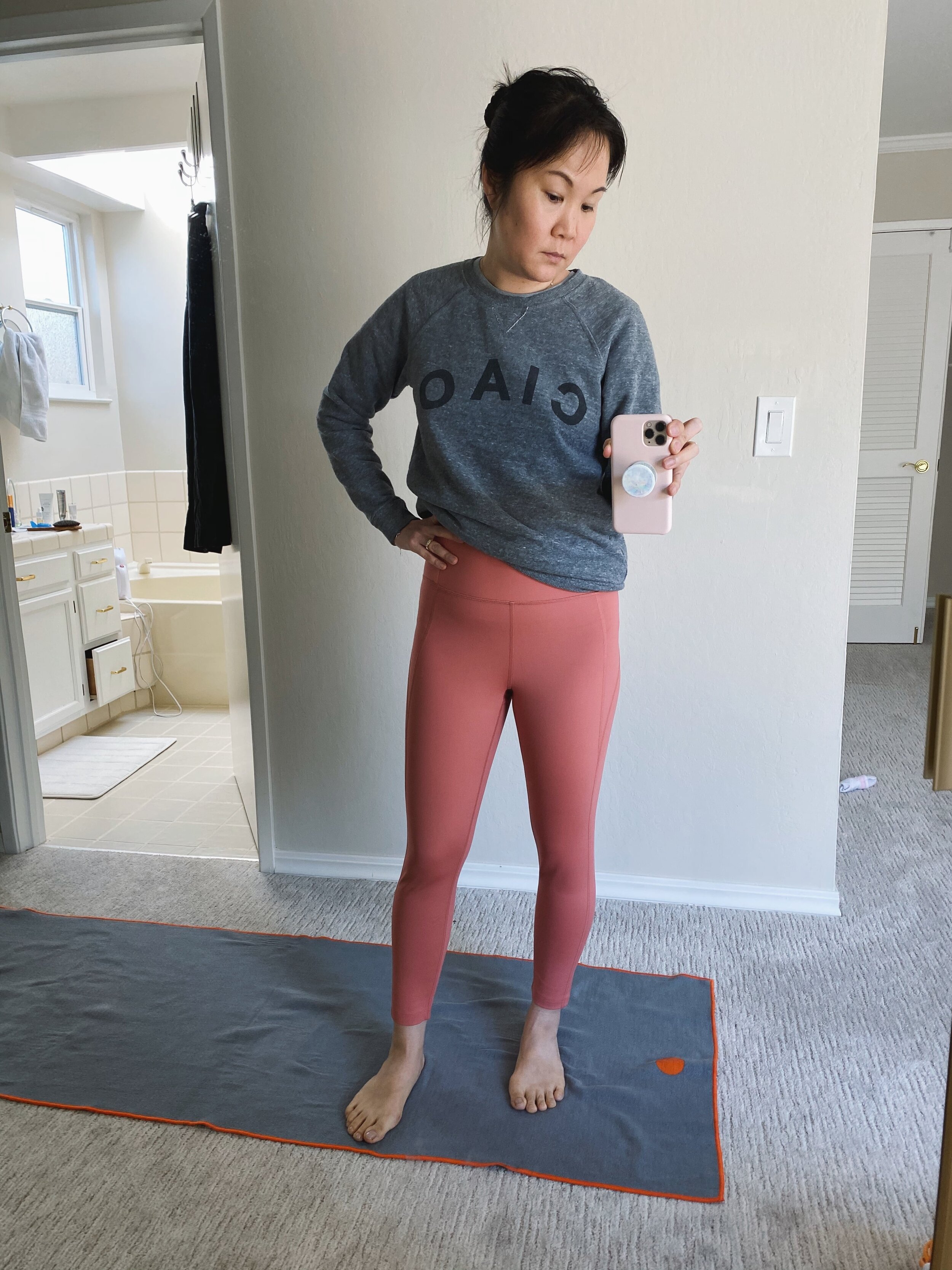 Unsponsored Girlfriend Collective Leggings Review (vs. Lululemon vs.  Outdoor Voices vs. Everlane Perform Leggings) — Fairly Curated