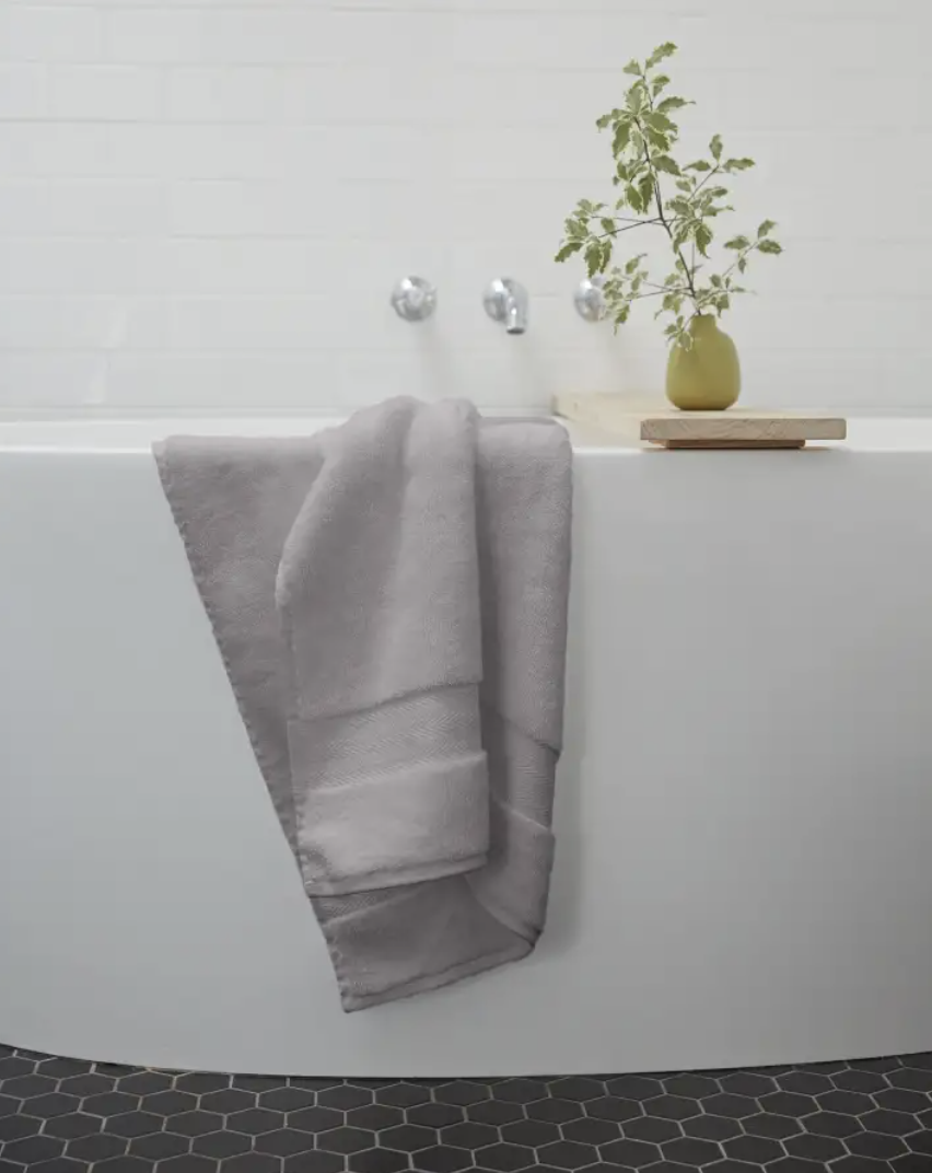 Quince Review: Turkish Spa Bath Towels {Updated August 2023 with a
