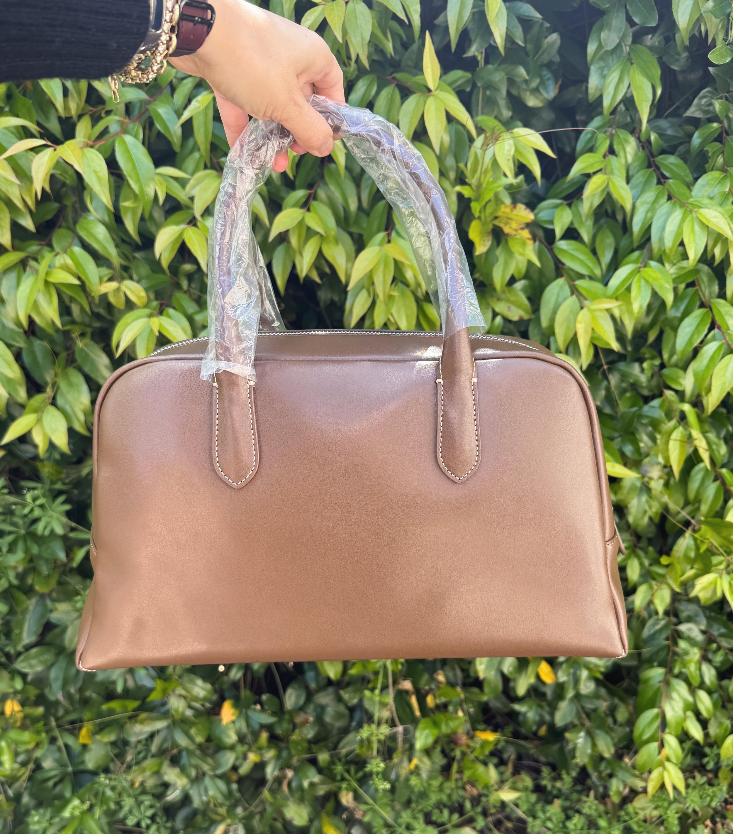 Korean Bag Brand Reviews Nothing Written Dunst Couronne Monorow Facade Pattern Roh Seoul Updated October 2024 Fairly Curated