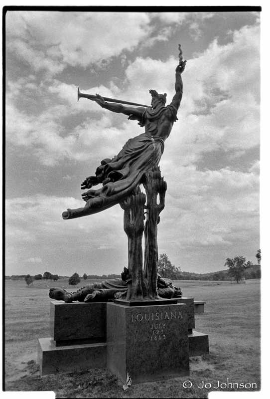 Louisiana State Monument Artist: Donald DeLue