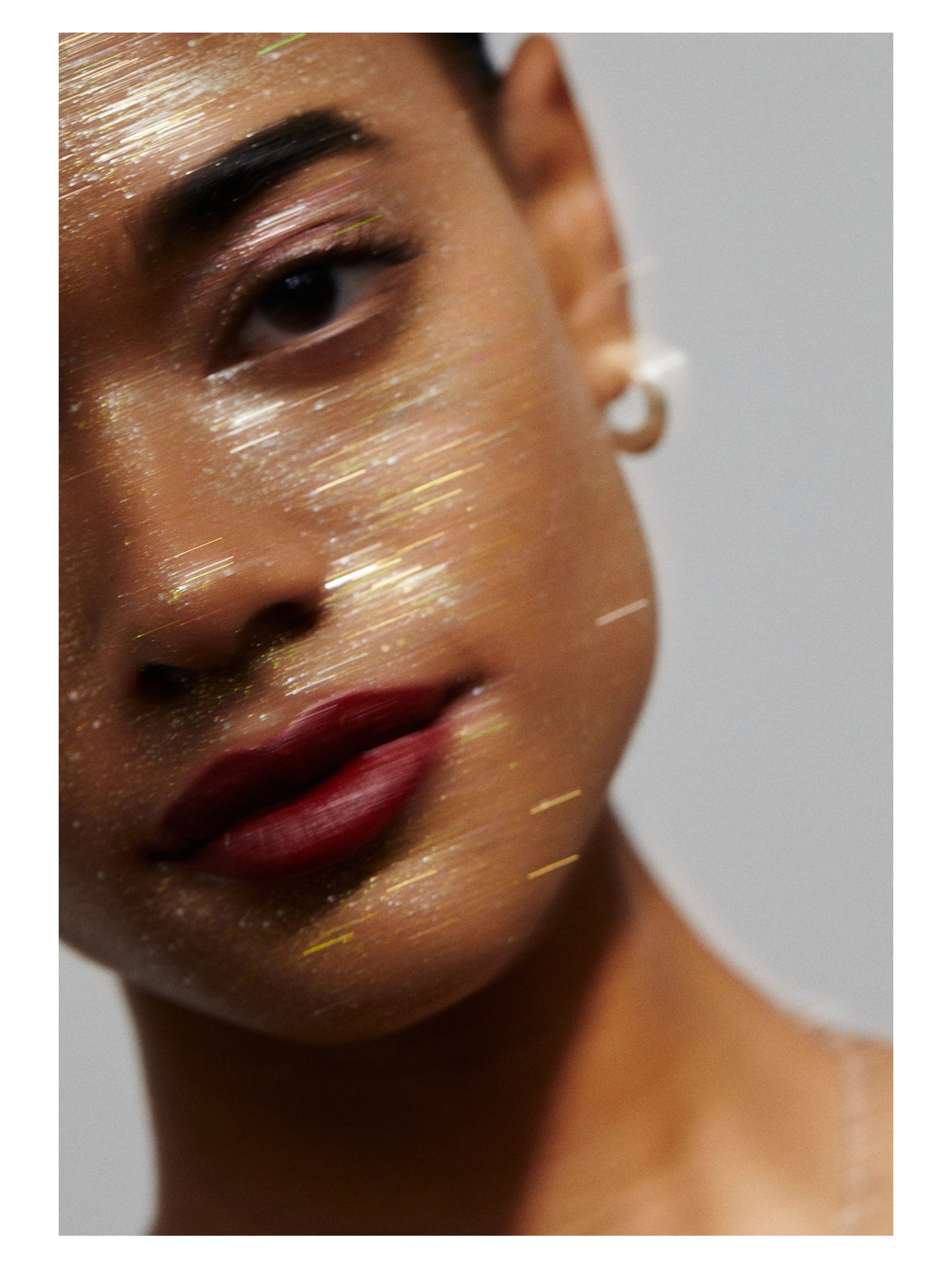 makeup-editorial-photography-campaign-sparkle-close-up-model-photographer.jpg