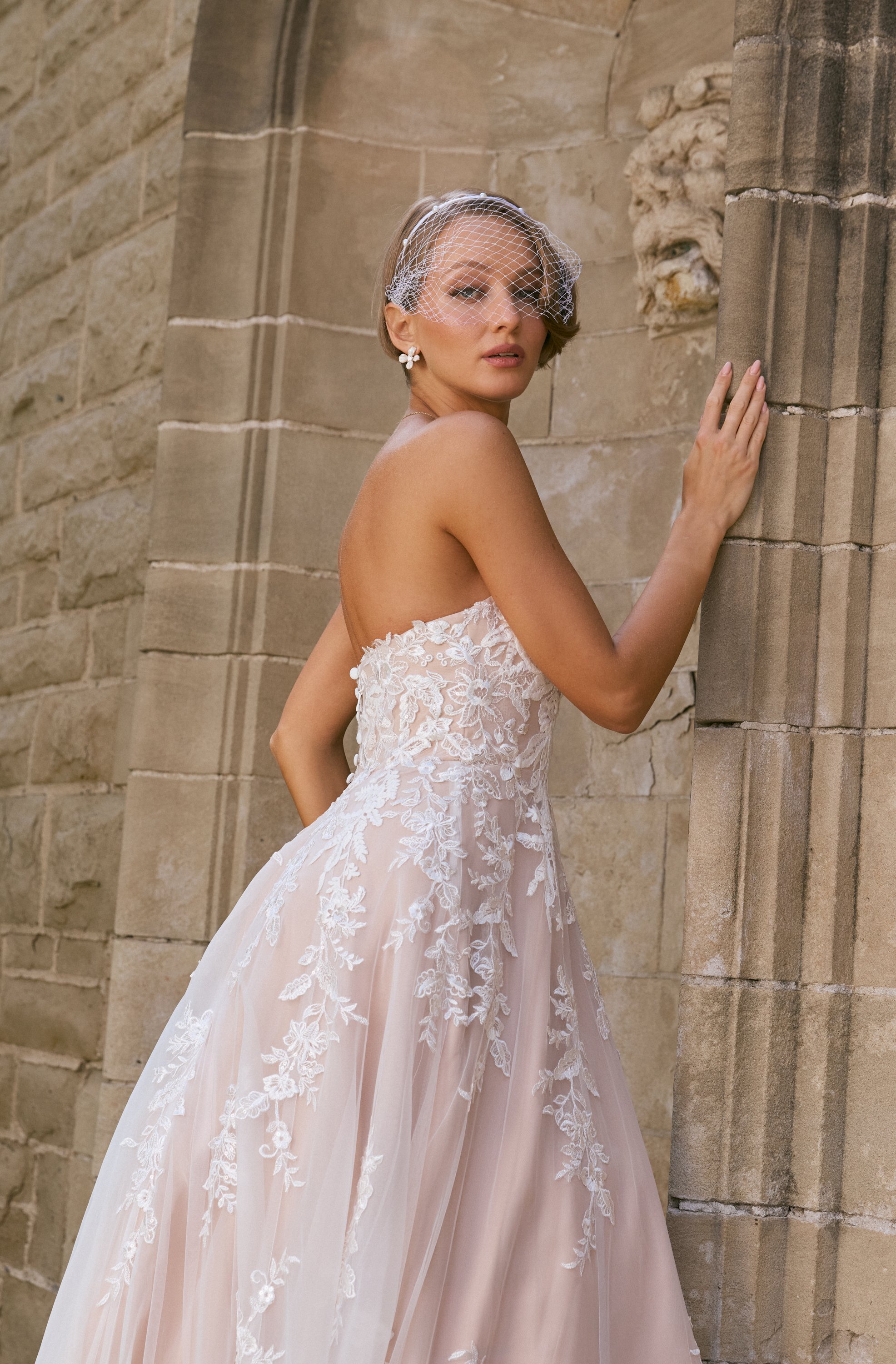 azazie_laurenalexandra_bridal_2 4.jpg