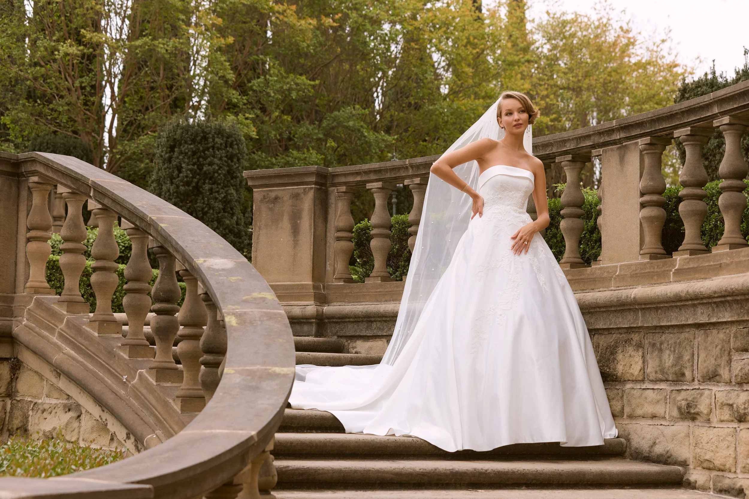 azazie_laurenalexandra_bridal_2 5.jpg