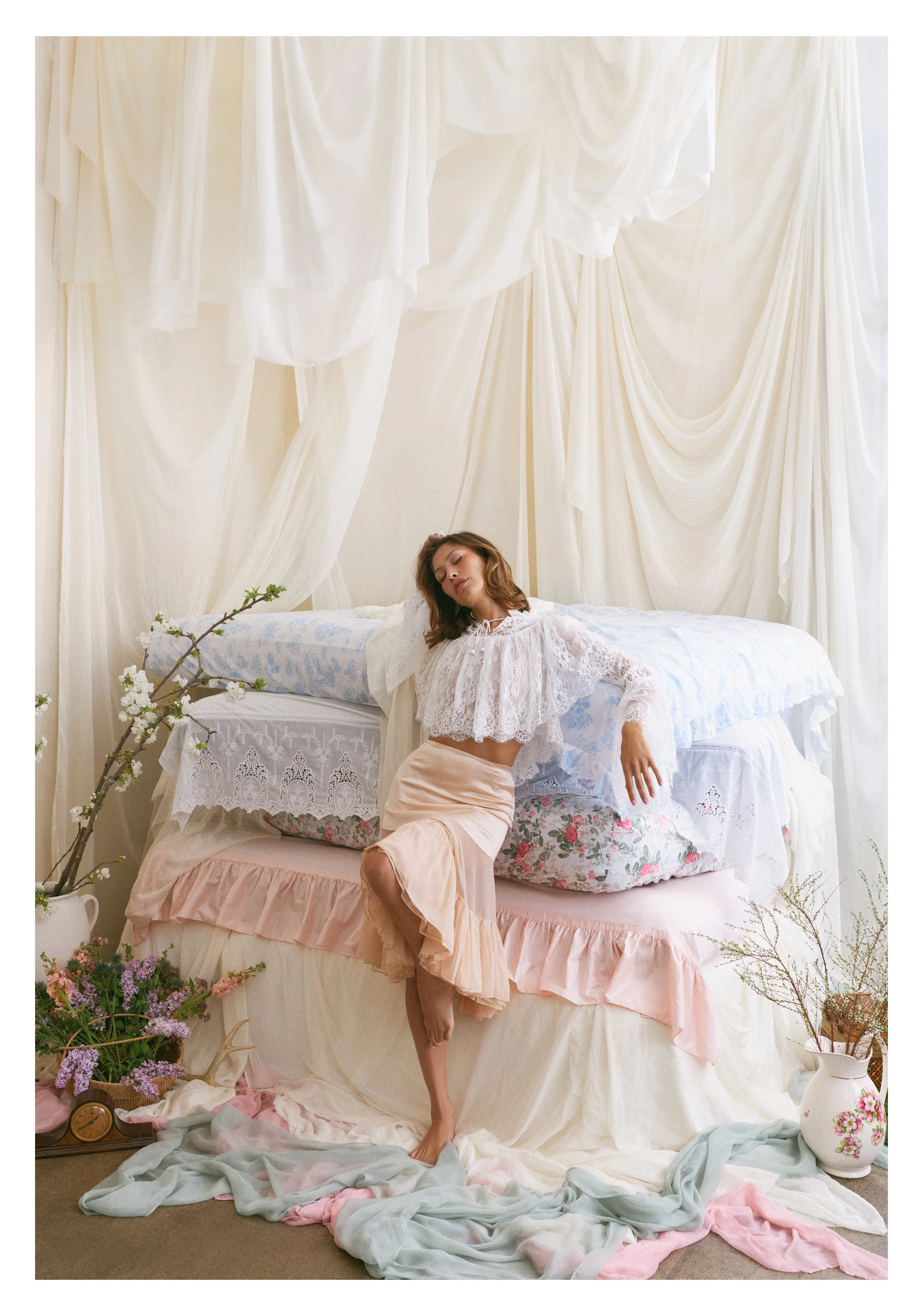 In-Bed-Creative-Concept-Shoot-Princess-and-the-Pea-Inspired-Lauren-Alexandra.jpg