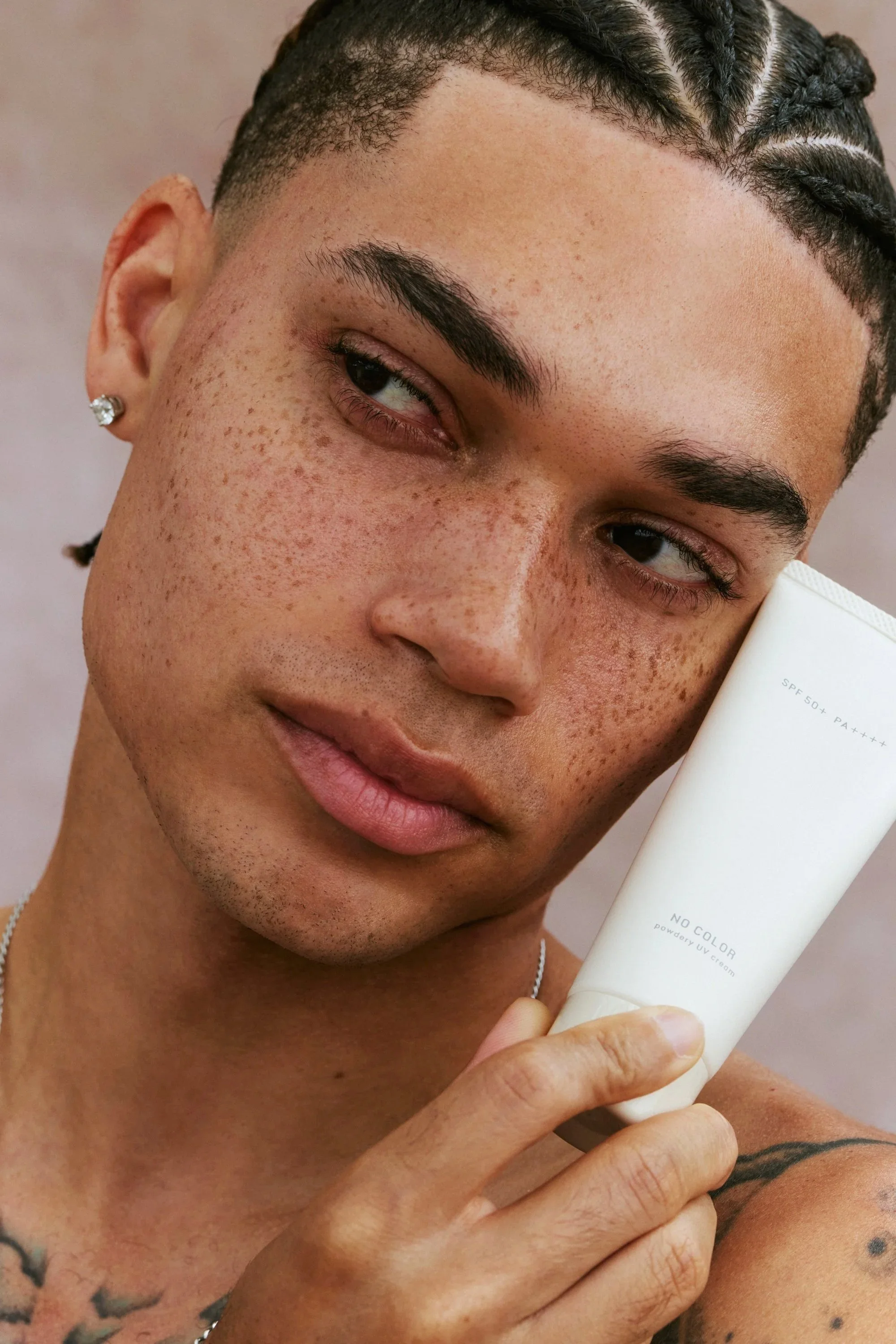 KJ-Skincare-photography-freckles-texture-product-1.jpg