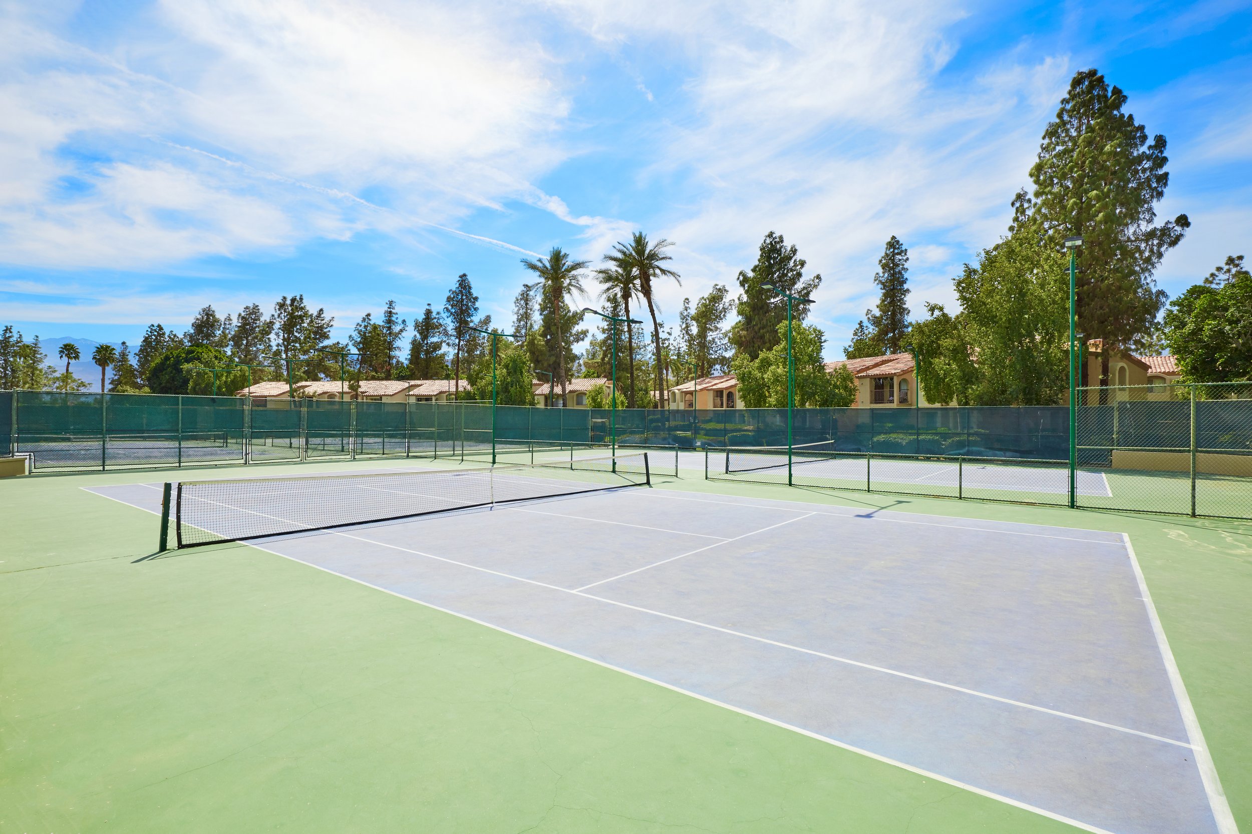  Huge tennis court area to have some extra fun! 