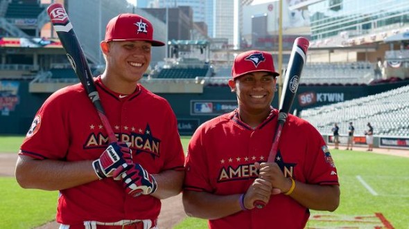 Josh Naylor (right) finished second to Luken Baker of Texas in the junior select Home Run Derby last week at Minnesota’s Target Field. The 17-year-old Naylor will compete at two more MLB ballparks before the summer is over
