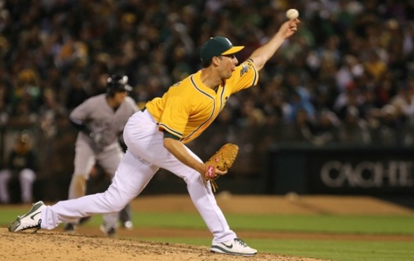 CBN’s Melissa Couto talks Jeff Francis and his switch to the bullpen, Justin Morneau and his RBI milestone, Brett Lawrie’s favourite ballparks, Travis Snider’s Wednesday night pitching debut, and more in this week’s ThrowinSmoke column
