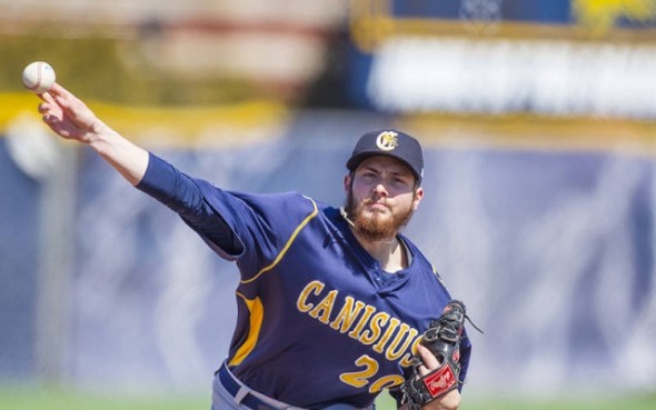 RHP Devon Stewart (Maple Ridge, BC) pitched 7 1/3 innings as the Canisius Griffins defeated the George Mason Patriots for the first time in school history. 