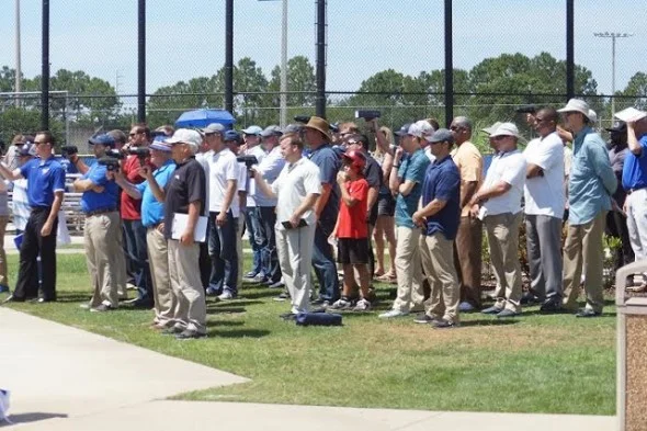 Soroka draws crowd for perfect 3 IPs