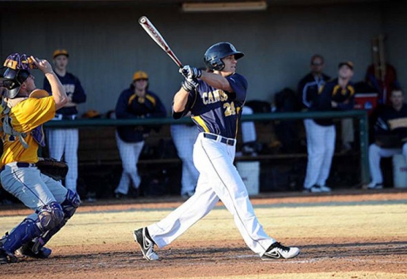 Brett Siddall (Windsor, Ont.) hit his 10th homer as the Canisius Griffs lost 10-9 to the Monmouth Hawks.