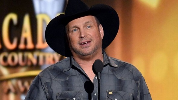 Eric Owens, the Blue Jays assistant coach — and now the man in charge with hitting coach Brook Jacoby wearing suspenders — had as his locker mate during the San Diego Padres spring training country Hall of Famer Garth Brooks.