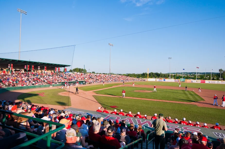 Dawgs open May 29 at Lethbridge